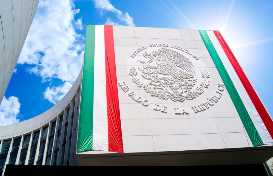 Senado amplía vigilancia financiera a funcionarios