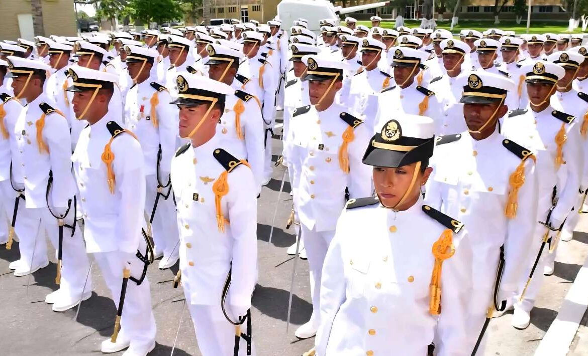 Honran en Veracruz a cadetes fallecidos en el Buque Cuauhtémoc