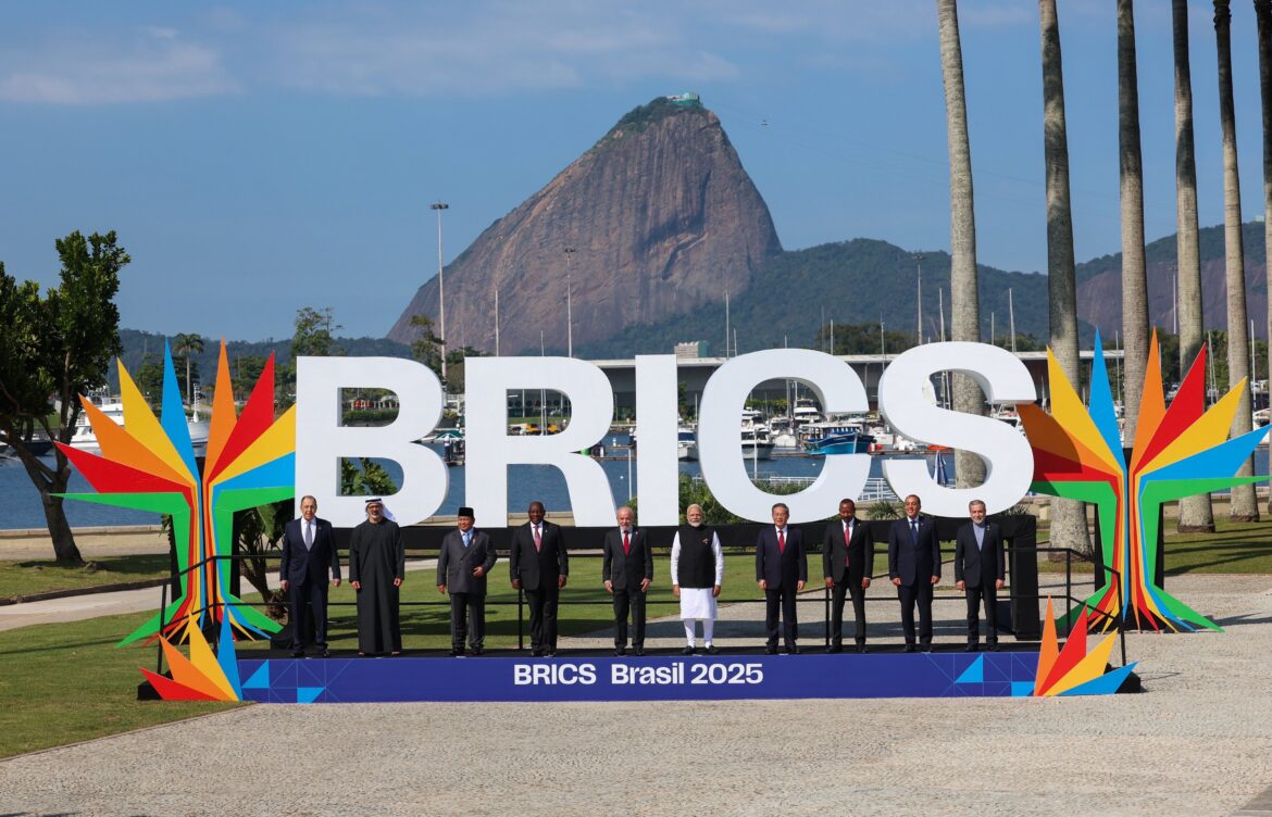 BRICS cuestionan aranceles unilaterales y tensiones bélicas