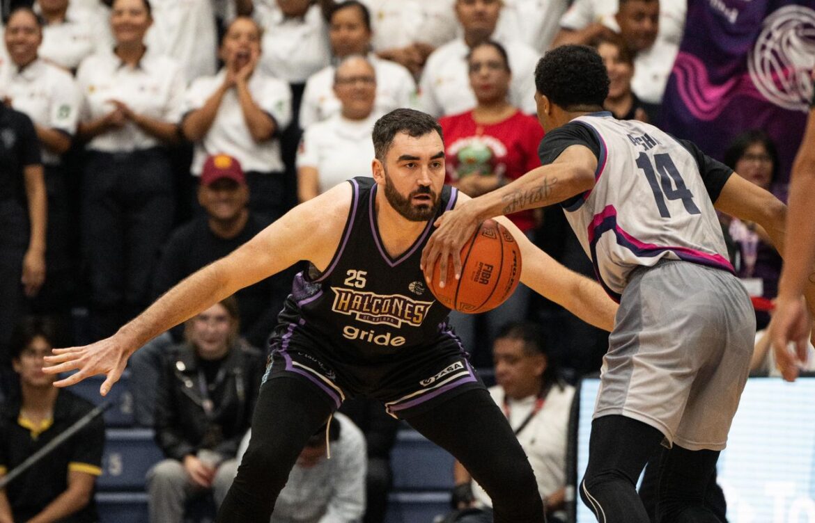 Halcones y Gambusinos dividen serie