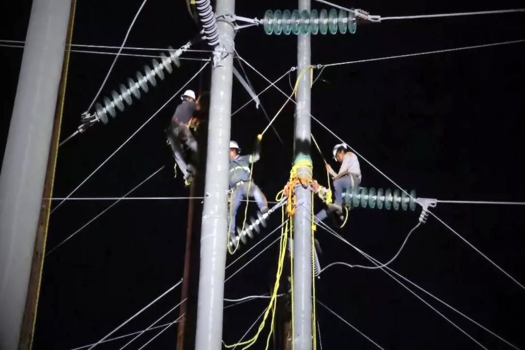CFE suspende energía ocho horas en Yucatán