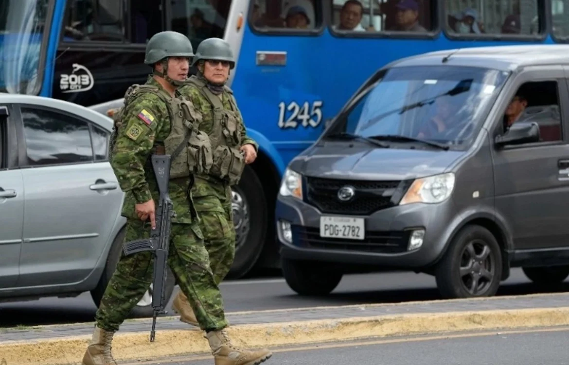 Enfrentamiento entre grupos armados deja 14 muertos en Quito, Ecuador