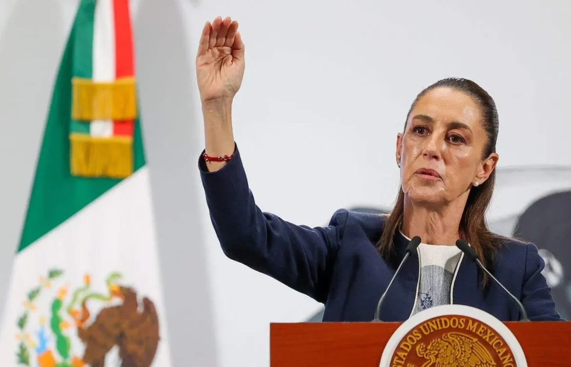 Sheinbaum anuncia renuncia de fiscal especial del caso Ayotzinapa; Mauricio Pazarán asume en forma provisional