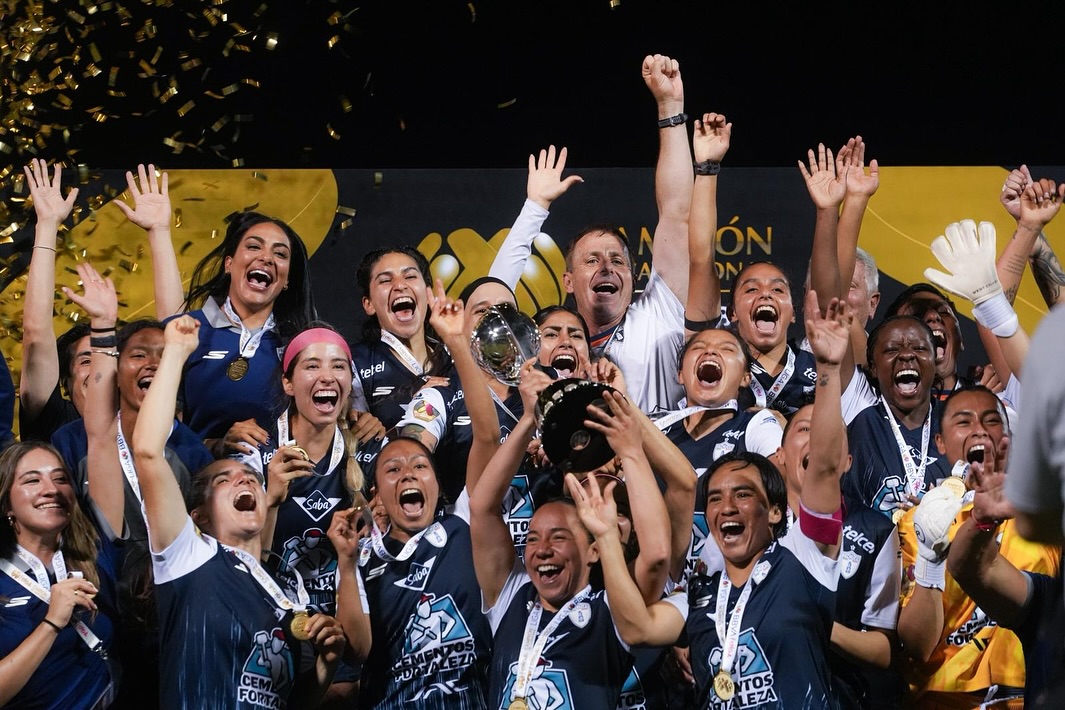 Pachuca se corona “Campeón de Campeonas” tras vencer a Rayadas
