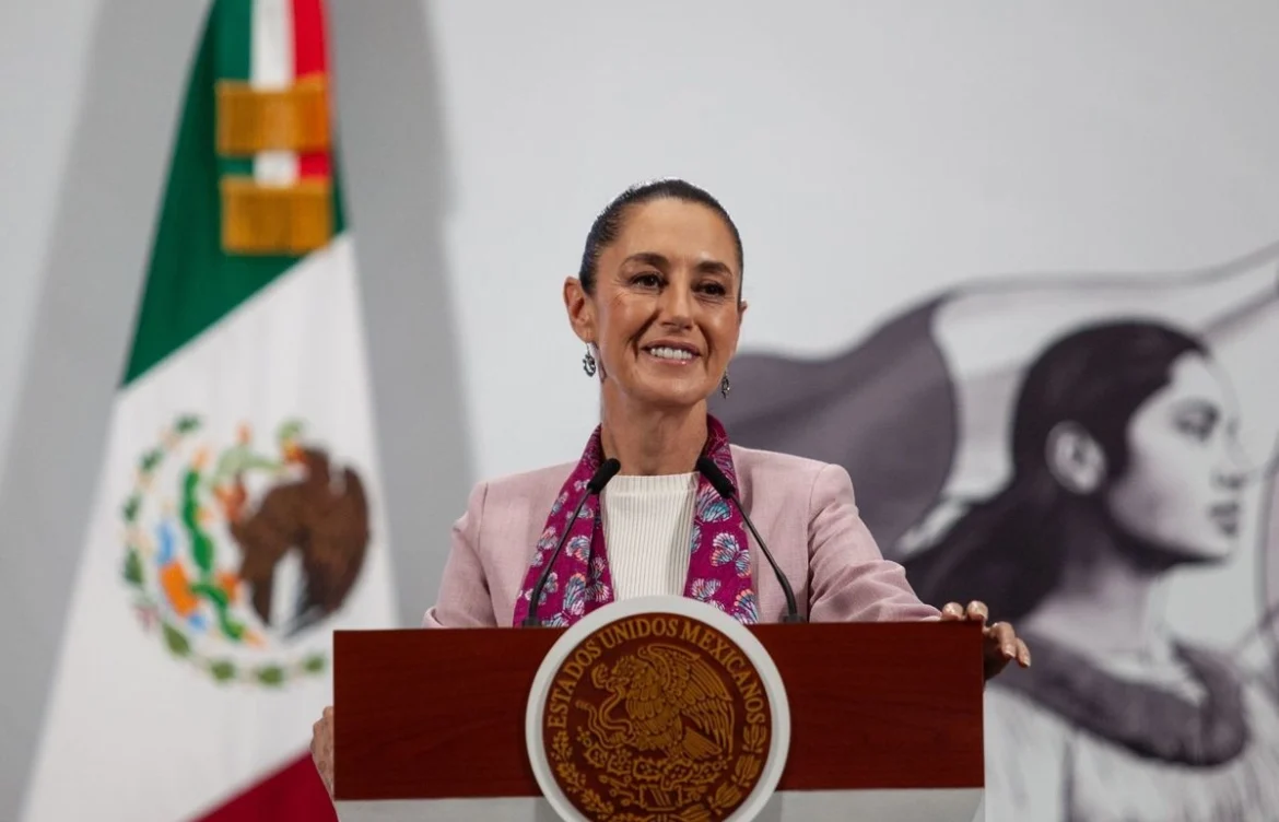 México a salvo de orden de Trump de usar fuerza militar contra cárteles; sólo aplica en EE.UU.: Sheinbaum 