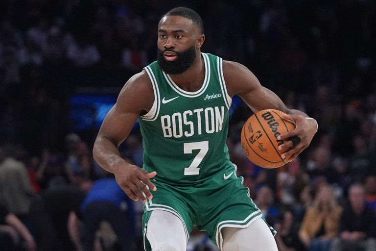 Padre de Jaylen Brown arrestado por intento de asesinato en Las Vegas