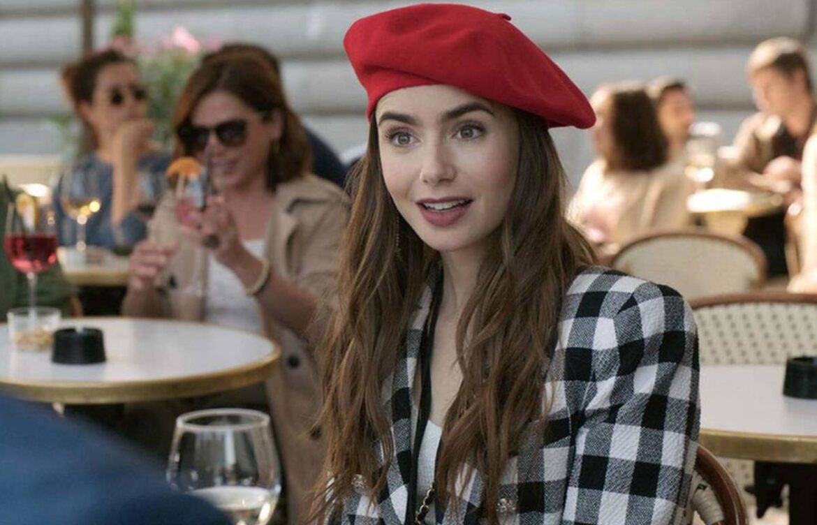 Lily Collins retomará su icónico papel en la quinta temporada de Emily en París