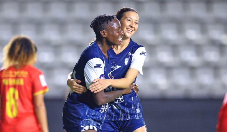 Pachuca deslumbra con goleada en su debut en la Concacaf W Champions Cup