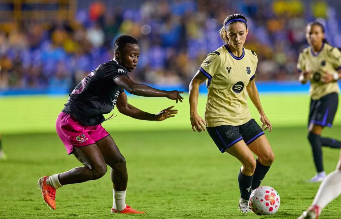 Protocolo de lluvia y tormenta eléctrica en Liga MX Femenil deja sorprendida a Aitana Bonmatí