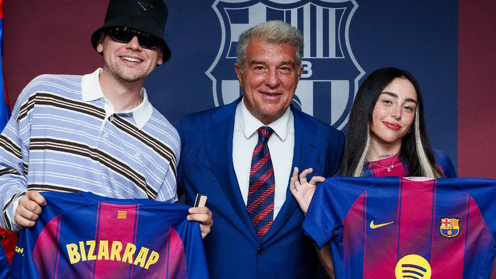 Bizarrap y Nicki Nicole atraen miradas como invitados estelares en el Trofeo Joan Gamper