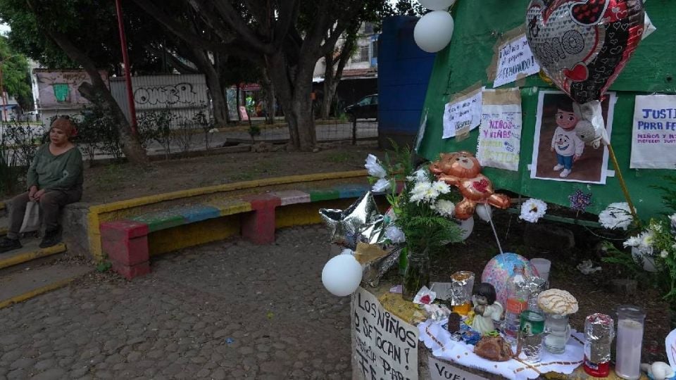 Despedida entre lágrimas: homenaje a menor asesinado por deuda, y renuncia en el DIF local