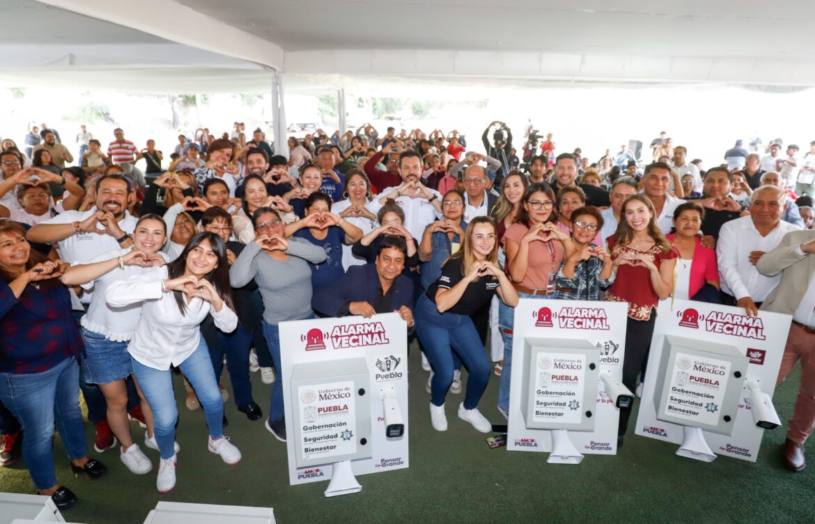 Después de 20 años, un gobierno estatal atiende la seguridad en San Jerónimo Caleras, Puebla: vecinos