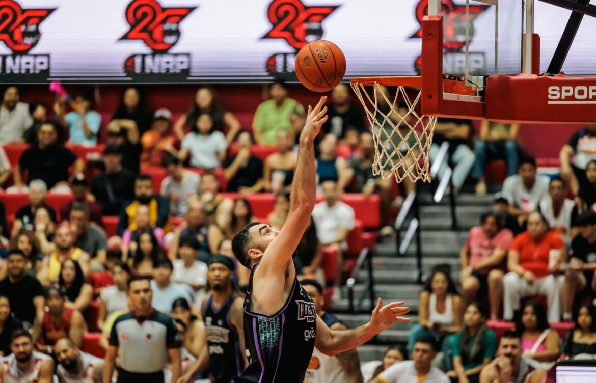 Los Halcones de Xalapa dominan el Caribe Mexicano