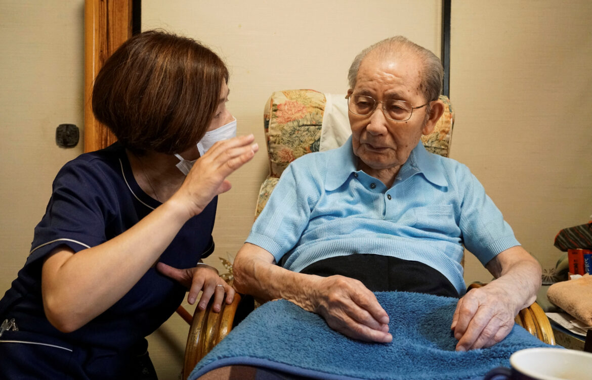 Japón vive su mayor caída demográfica desde 1968: casi un millón más de muertes que nacimientos