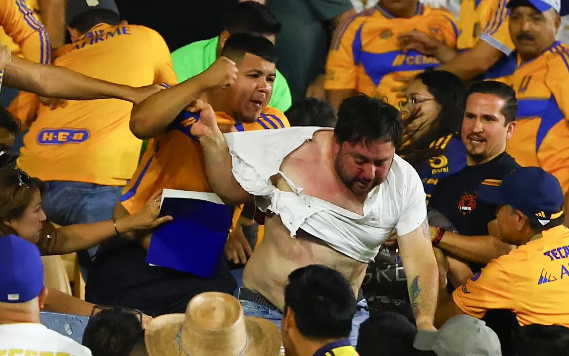Violencia en “El Volcán” tras derrota de Tigres contra América