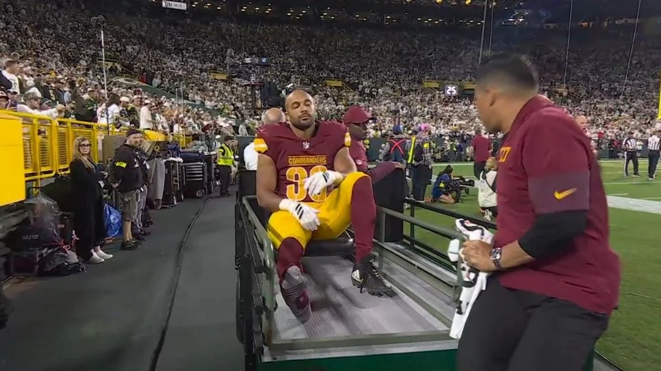 Lesión de Austin Ekeler podría dejarlo fuera el resto de la temporada tras derrota de los Commanders