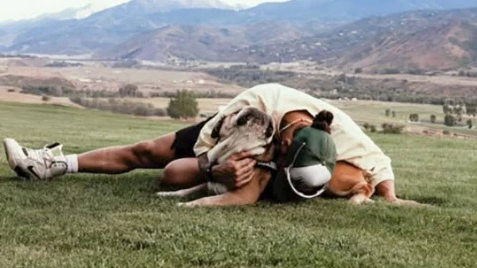Lewis Hamilton anuncia la muerte de su perro Roscoe: “Perdí a mi mejor amigo”