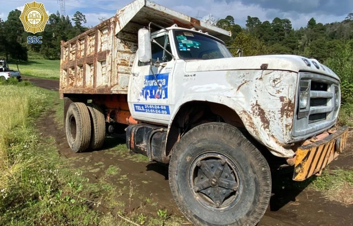 SSC detiene a tres por probable extracción ilegal de piedra de monte en Milpa Alta