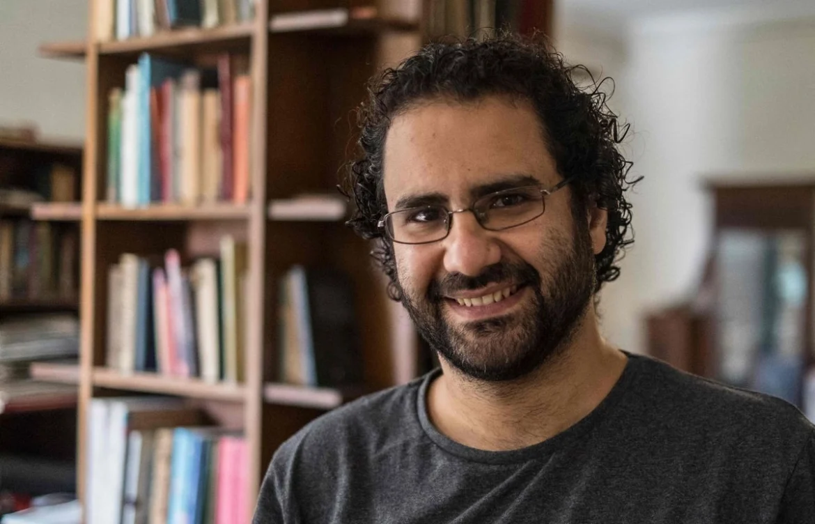 Egipto indulta a Alaa Abd el-Fattah tras doce años de prisión