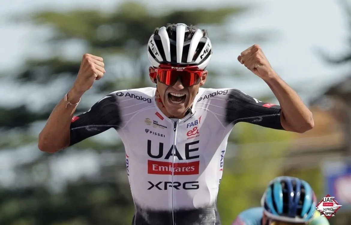 Isaac del Toro conquista el Giro della Toscana con una exhibición de poder y control