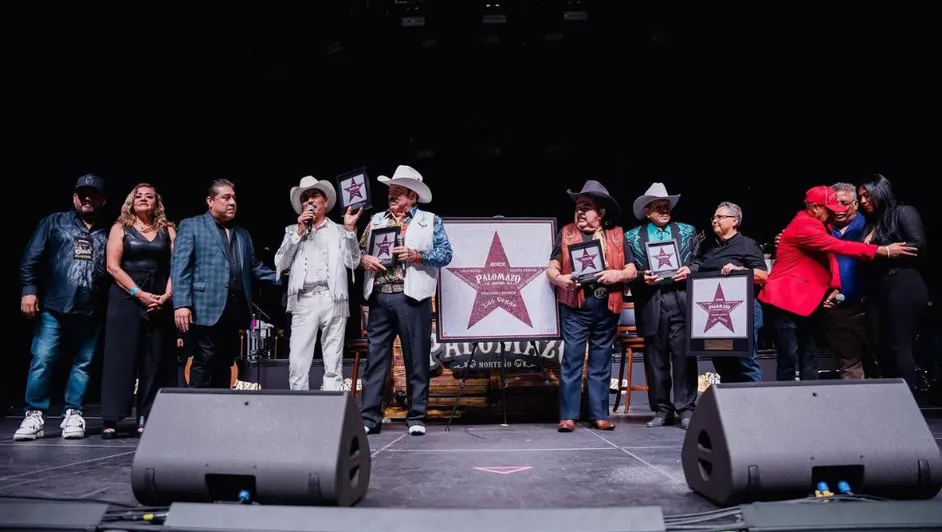 El Palomazo Norteño hace historia en Las Vegas y recibe su estrella en el Walk of Stars