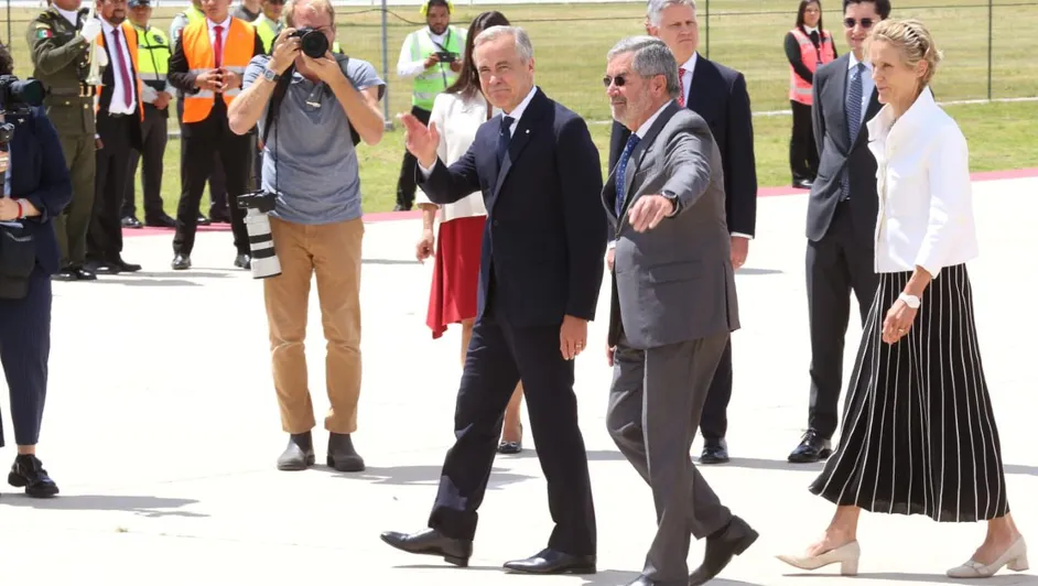 Mark Carney llega a México para reunirse con Claudia Sheinbaum