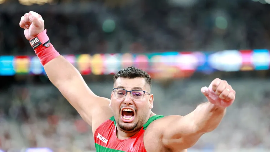 Uziel Muñoz conquista plata mundial y récord nacional en lanzamiento de bala