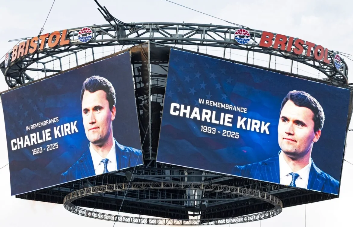 Rechaza el presunto asesino de Charlie Kirk confesar y colaborar con investigación