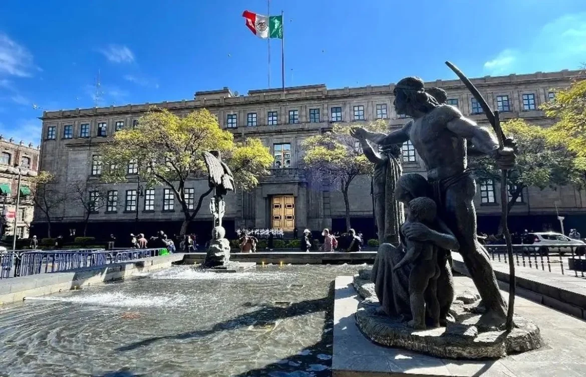 SCJN ordena frenar cobros excesivos por copias de documentos públicos