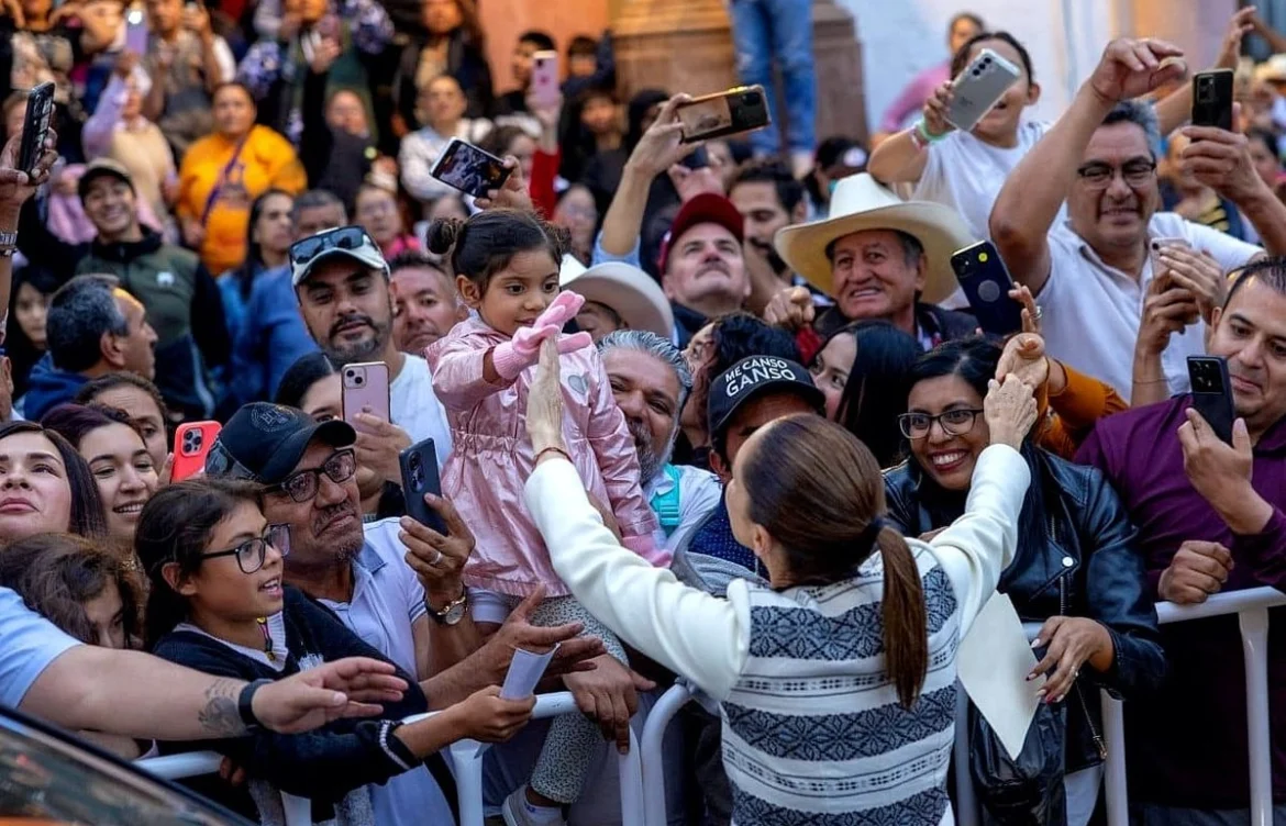Sheinbaum promete incremento anual del 12% al salario mínimo