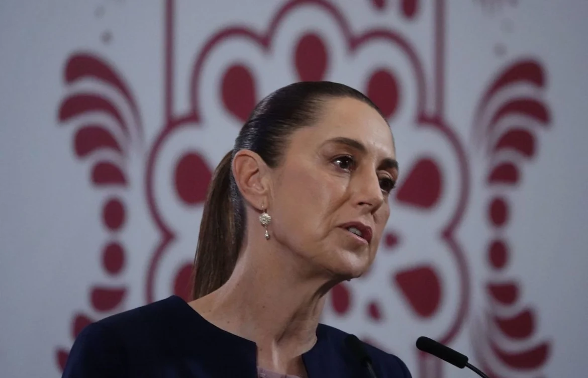 Sheinbaum rechaza vincular decesos de militares con huachicol fiscal