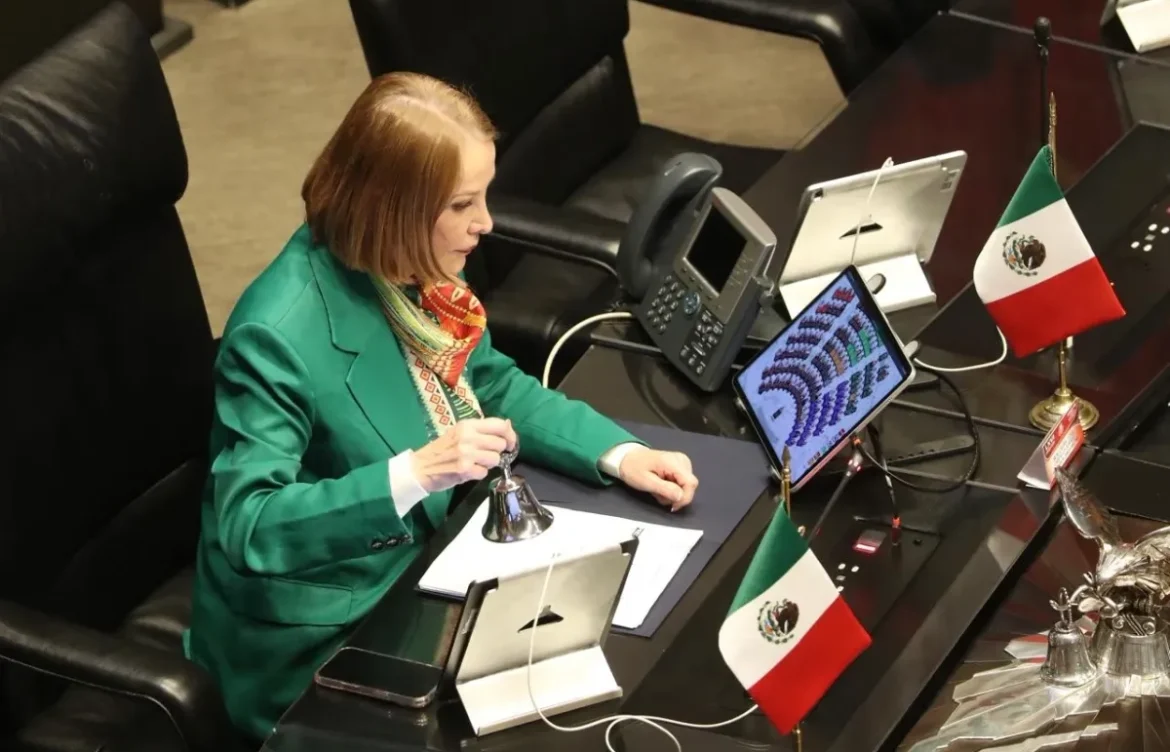 Senado juramenta a 875 de los 881 juzgadores electos