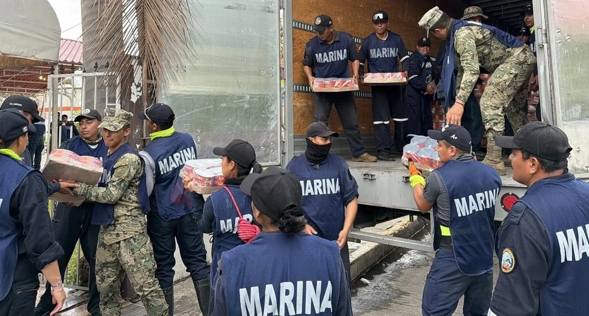 Aumentan a 44 los muertos por lluvias; Gobierno Federal intensifica rescates