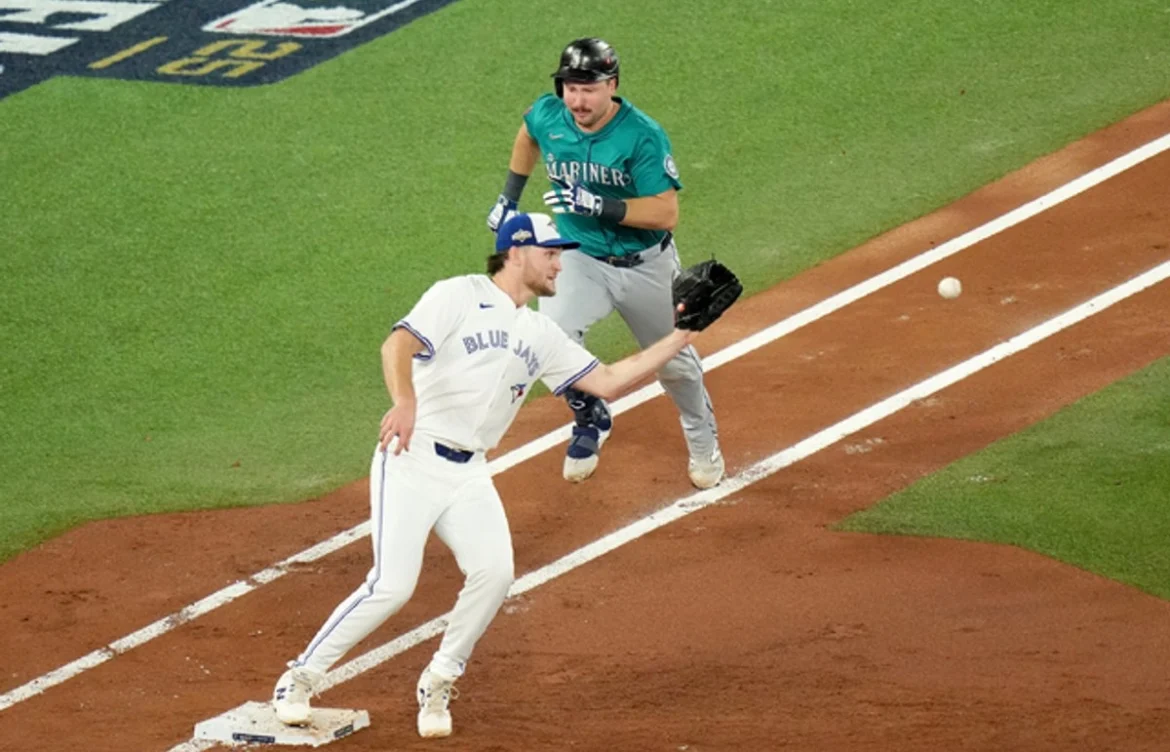 Toronto Blue Jays vencen 6-2 a Seattle Mariners y fuerzan el Juego 7