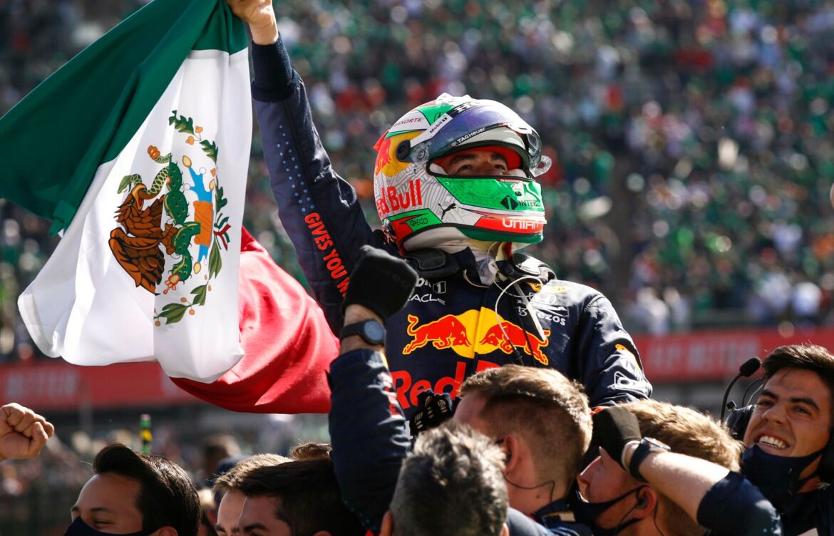 “Checo” Pérez confirma su regreso a la F1 y al Gran Premio de México en 2026