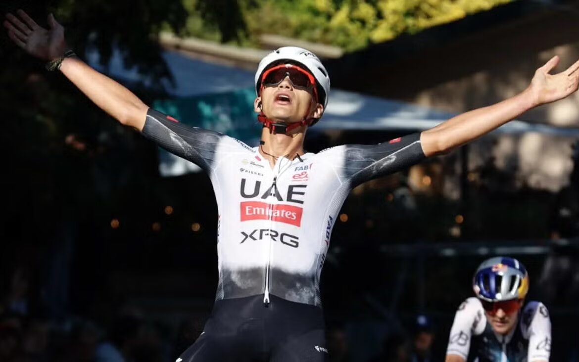 Isaac del Toro brilla y conquista el Giro de Emilia en Italia