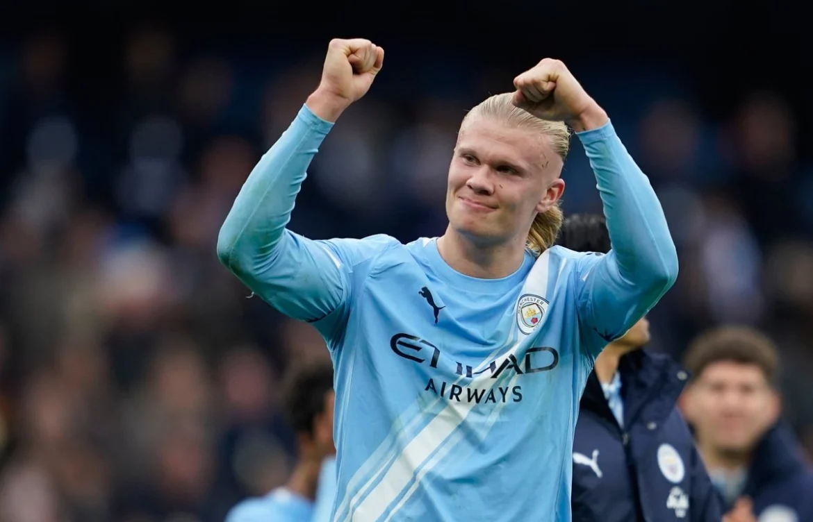 Manchester City vence al Everton y es líder provisional de la Liga Premier