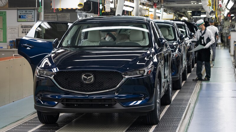 Mazda confirma que continuará operaciones en México: Sheinbaum