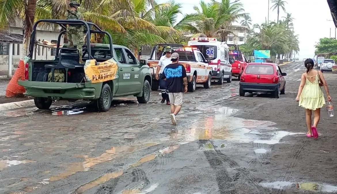 “Priscilla” sube a huracán categoría 2; vigilancia reforzada en Baja California Sur