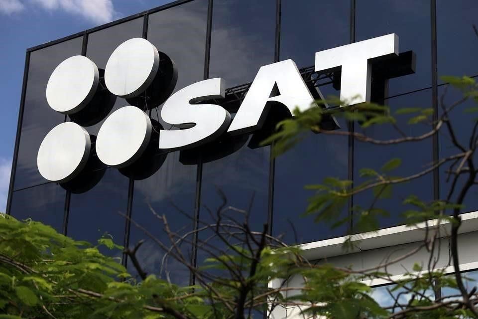 SAT considera acciones legales contra plataformas digitales por evasión fiscal