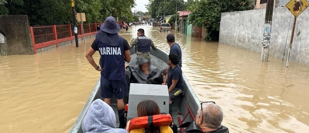 Semar ha auxiliado a más de 2 mil personas en Poza Rica tras lluvias