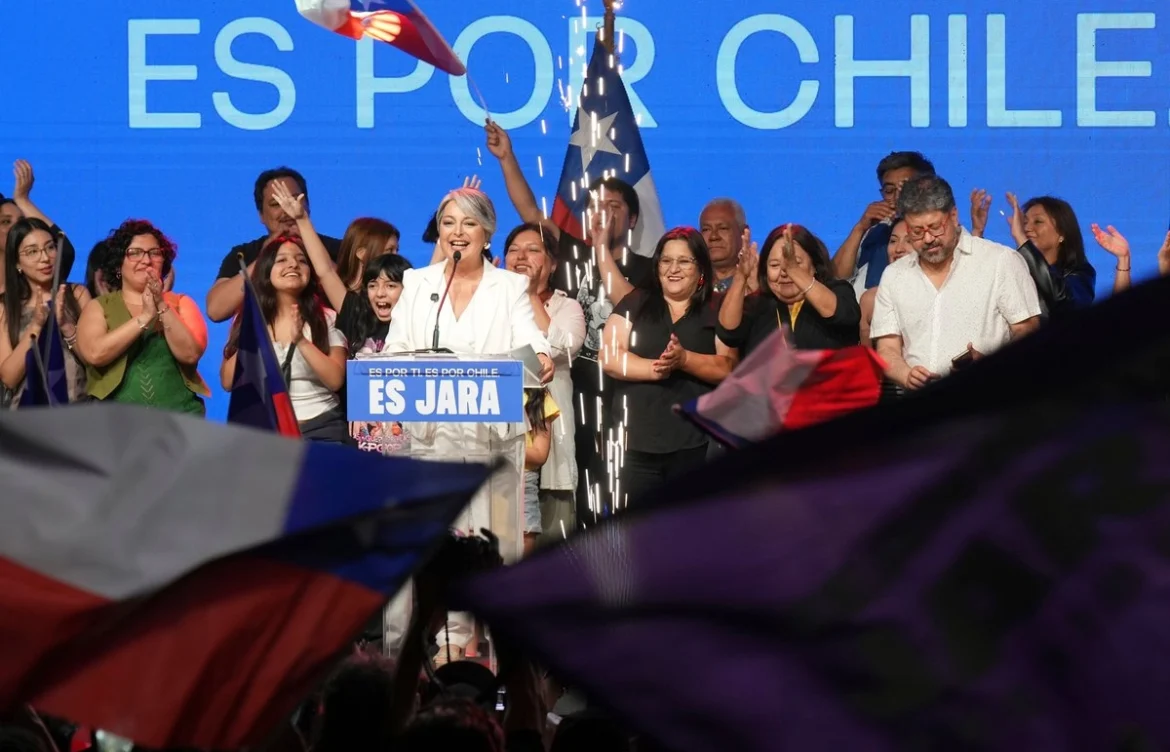 Jeannette Jara encabeza primera vuelta presidencial en Chile