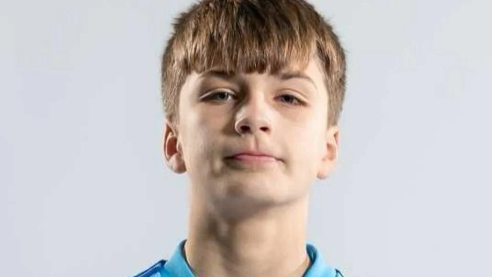 Luto en el fútbol juvenil: Fallece Joshua Travis, portero de la academia de Nottingham Forest