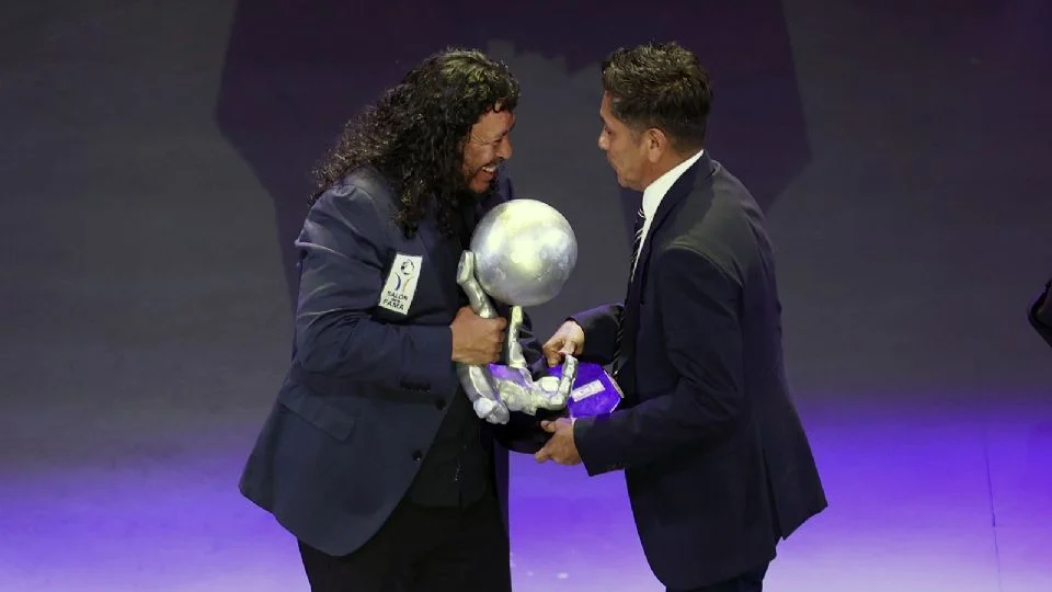 Casillas, Higuita, Dunga, Lineker y Ambriz ingresan al Salón de la Fama del Futbol Internacional