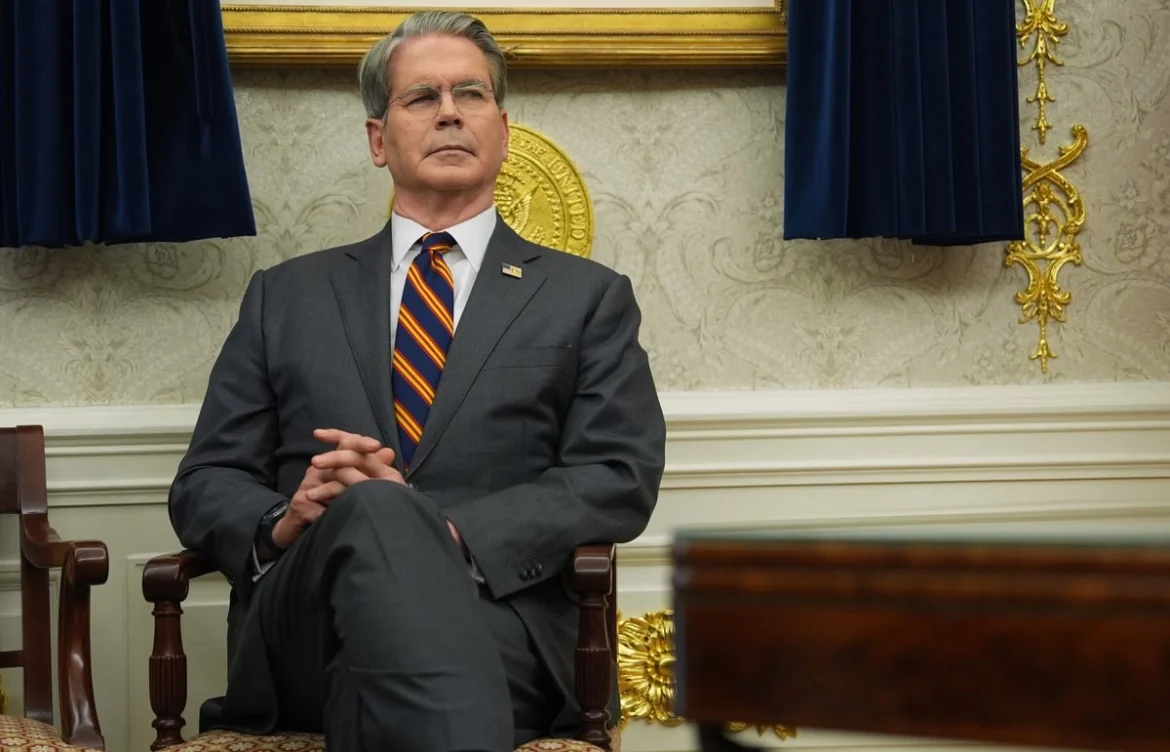 EE. UU. anuncia recorte de beneficios federales para migrantes indocumentados