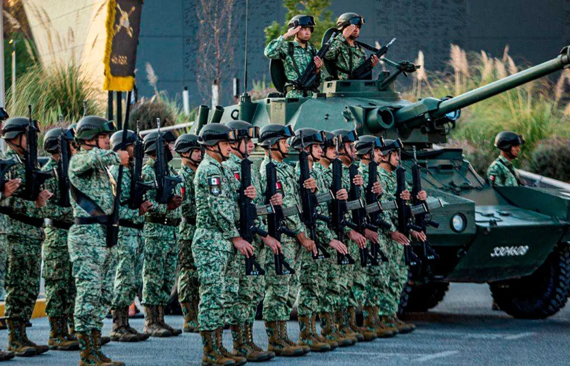 Ejército despliega tropas de élite en Michoacán