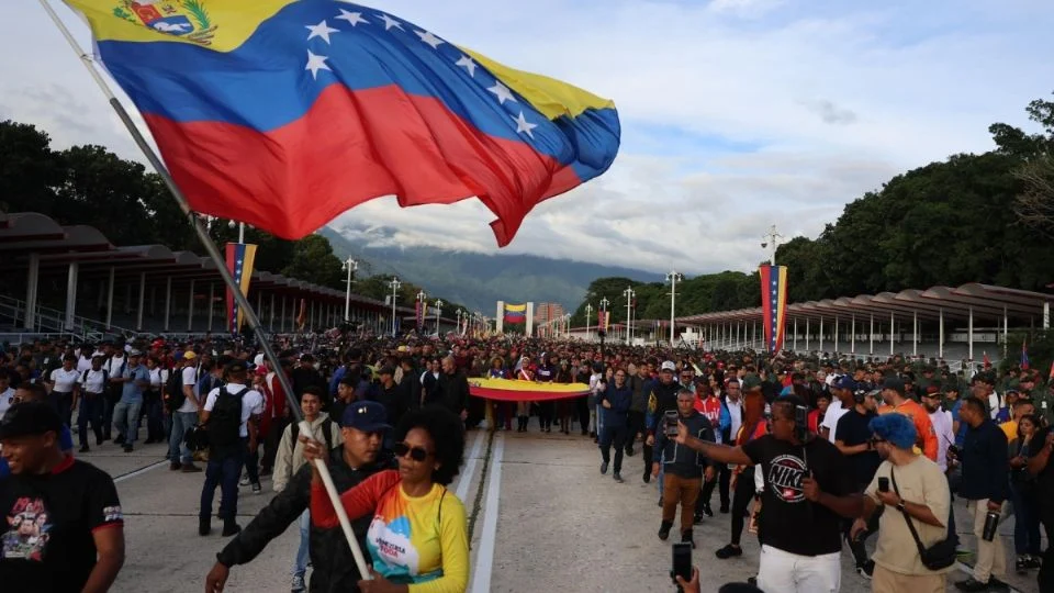 Venezuela convoca a “fase de comunidades” para defenderse ante posible agresión de EE. UU.