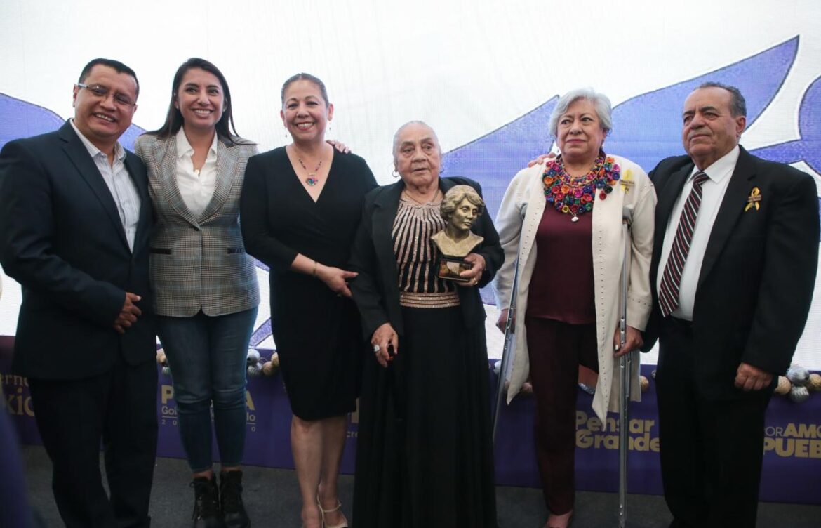 Gobierno de Puebla entrega Premio Carmen Serdán 2025 a mujeres transformadoras