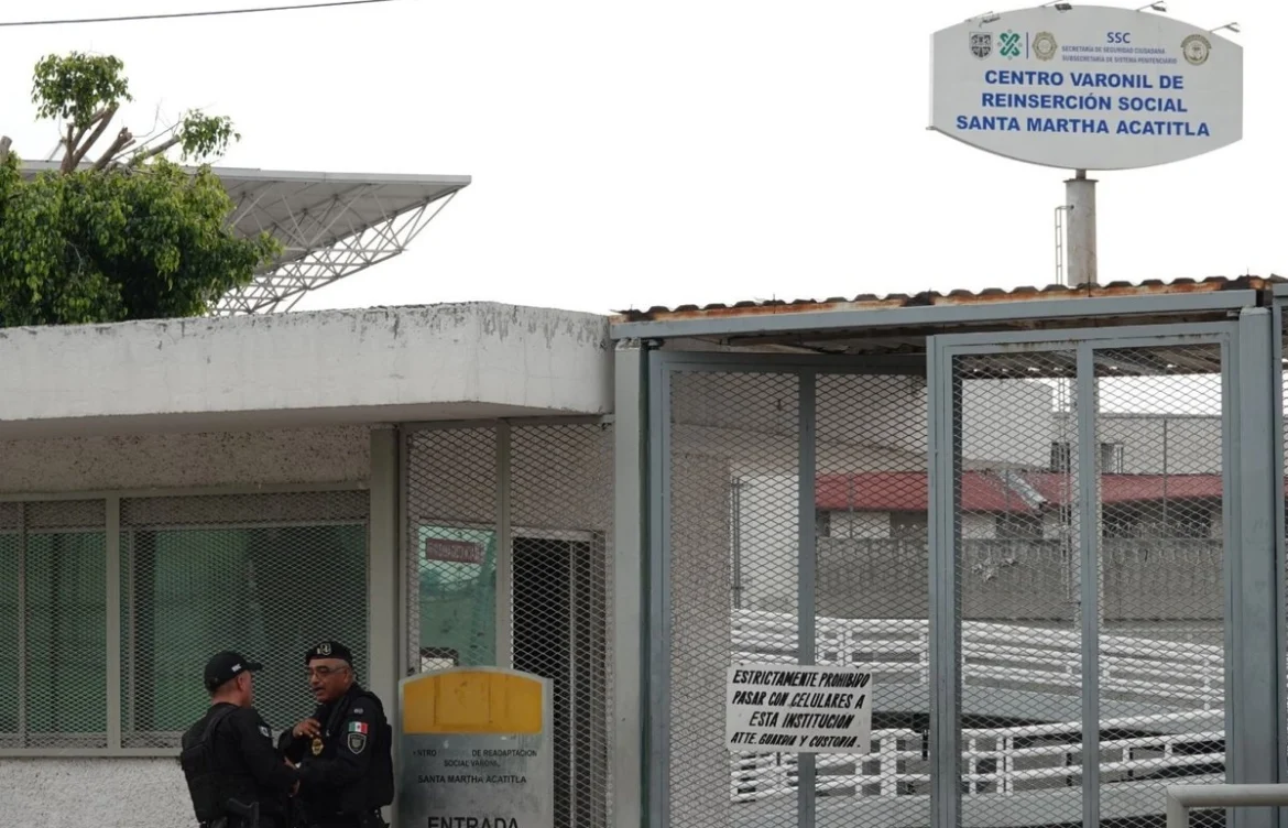 12 prisiones concentran 56% de números telefónicos denunciados por extorsión: Harfuch 