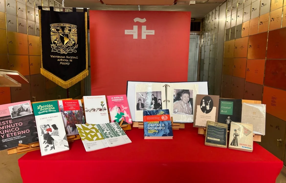 Depositan legado de Rosario Castellanos en la Caja de las Letras